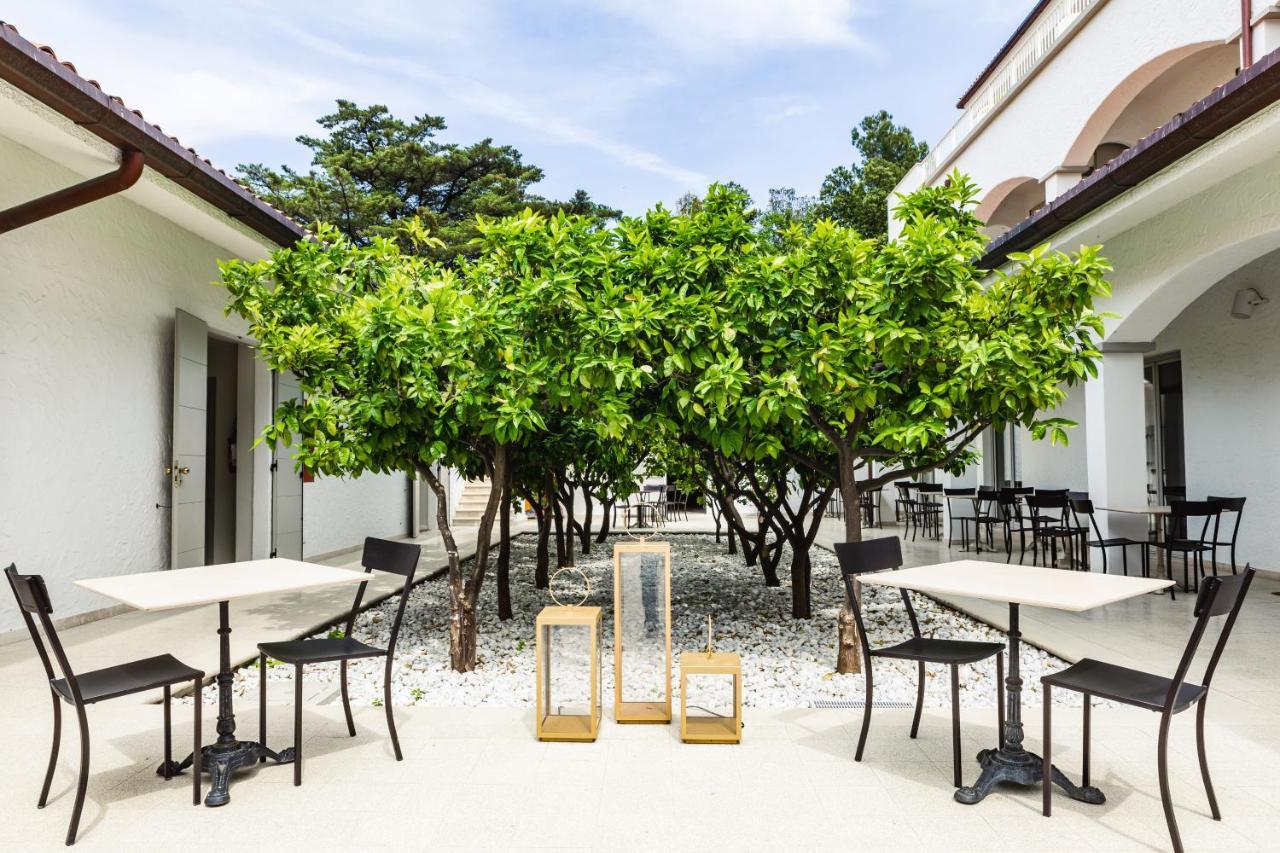 Seebay Hotel Ancona Bagian luar foto