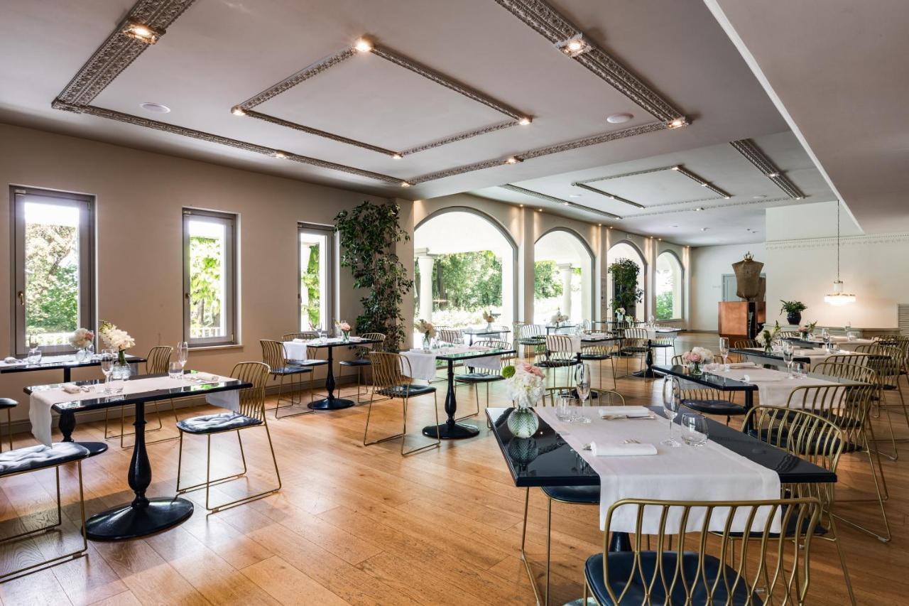 Seebay Hotel Ancona Bagian luar foto